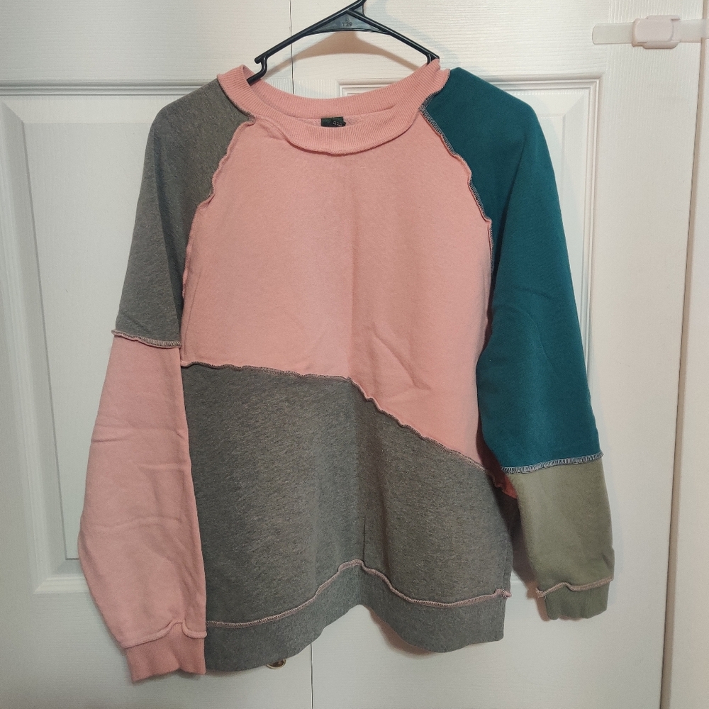 Wild Fable Color block Sweater Women's Medium M Patch Sleeve Pink Teal Grey Top